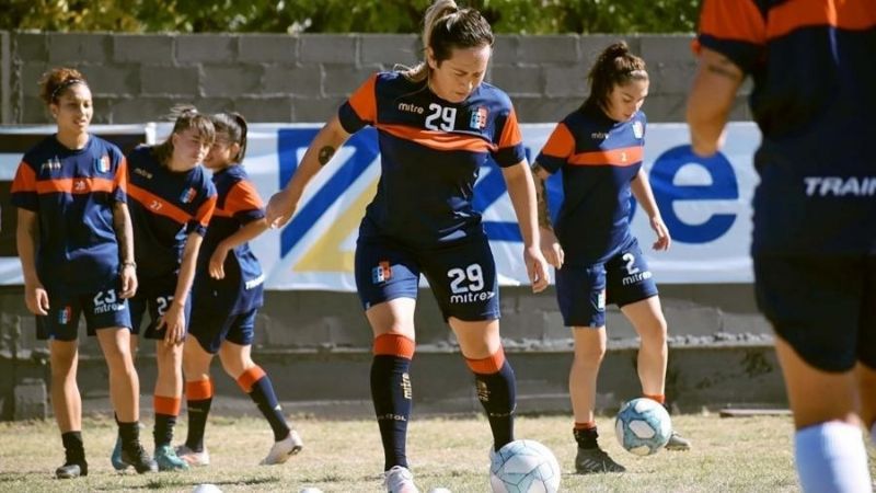 Jezabel Carranza, delantera trans habilitada para jugar