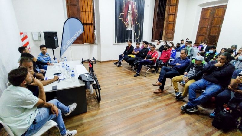 Exitosa Clínica de Ciclismo destinada al semillero de la disciplina