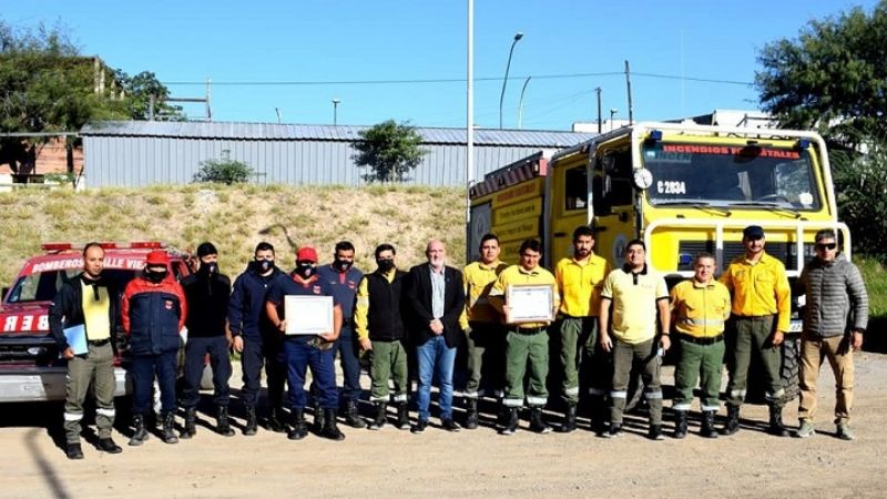 Reconocimiento a brigadistas y asociaciones de bomberos