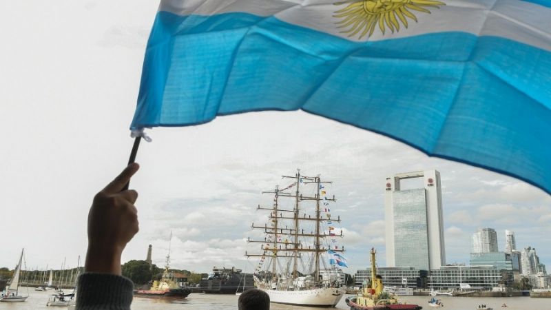 Zarpó la Fragata Libertad para un nuevo viaje de instrucción