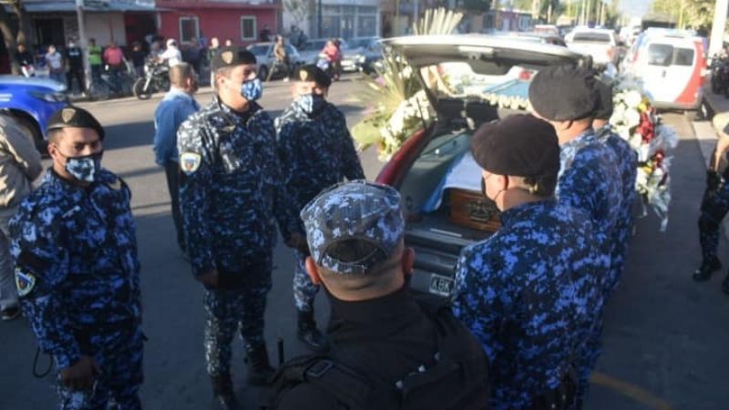 Dieron el último adiós al policía Chavez