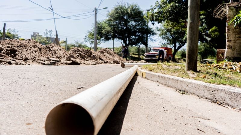 Saneamiento de cloacas en Barrio Villa Reyes