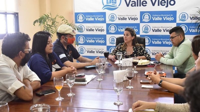 Acuerdo salarial para docentes de Valle Viejo