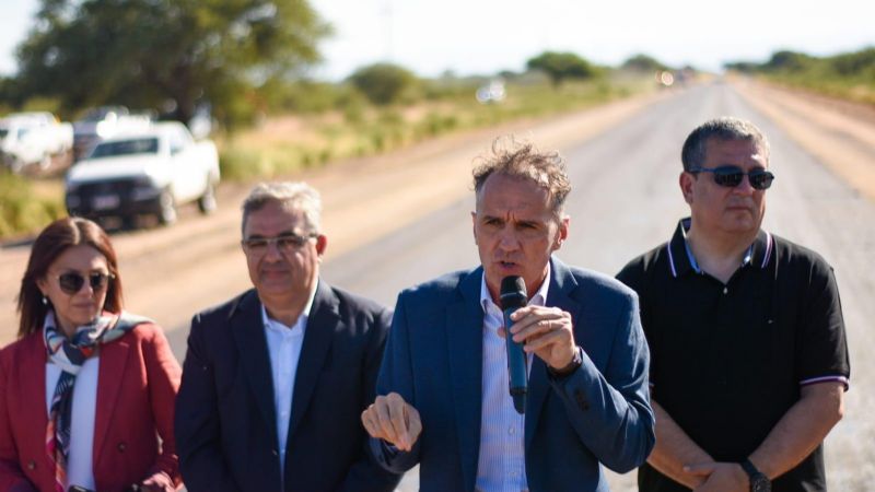 Raúl y Katopodis recorrieron obras en el Este y firmaron convenios para más rutas