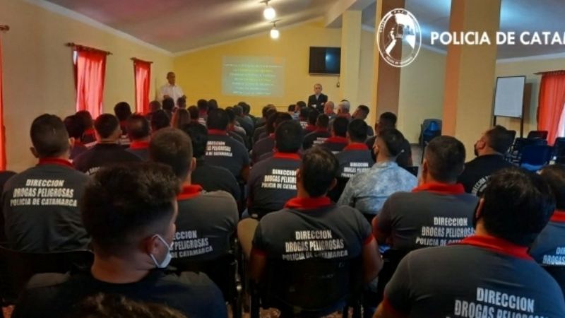 Capacitan a personal de Drogas Peligrosas de la Provincia