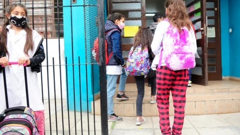 No será obligatorio el barbijo en escuelas ni trabajos en la Provincia de Buenos Aires