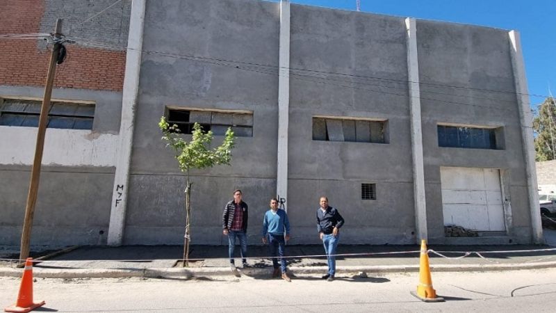 Avanza la puesta en valor de gimnasio municipal