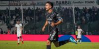 SARMIENTO no se apiadó de San Lorenzo y le ganó 2 a 1.