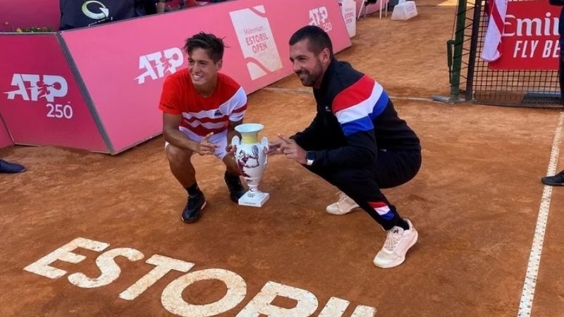 Batacazo de Báez, que ganó el primer ATP de su carrera