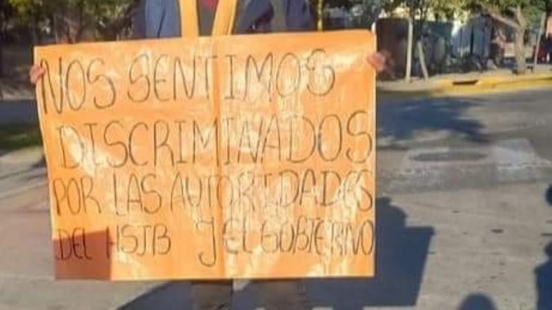 Protesta de trabajadores del Hospital San Juan Bautista