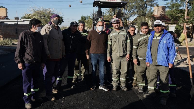 Avanzan las obras de pavimentación en el barrio 48 viviendas