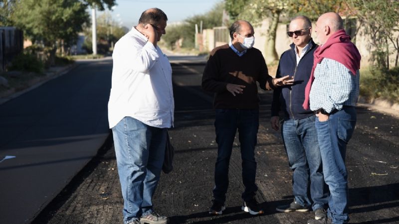 Avanzan las obras de pavimentación en el barrio 48 viviendas