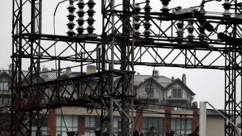 Electricidad: el Gobierno autorizó subas de hasta 73% para las grandes industrias