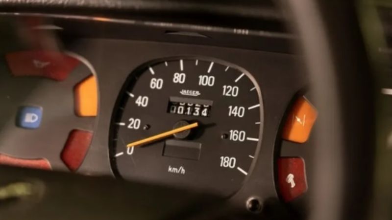 La increíble historia del último Renault 12: tiene 28 años y apenas 134 kilómetros