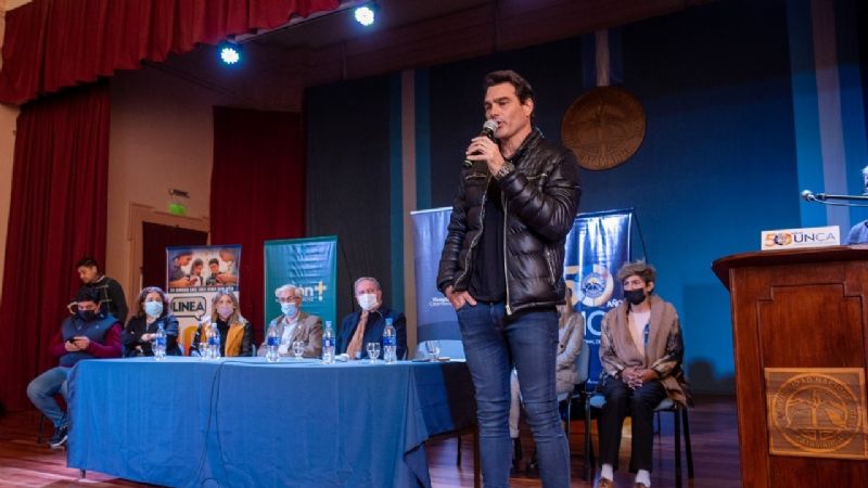 Hernán Drago: “El Bullying te marca a fuego”