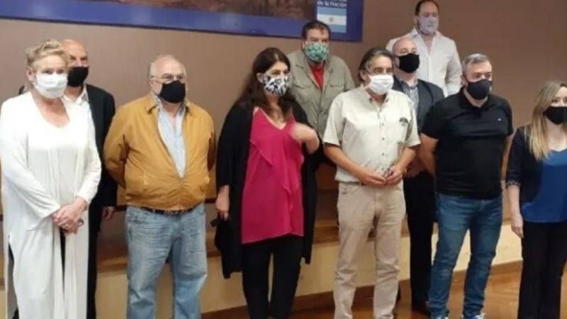 Estatales nacionales también cierran una suba del 60%