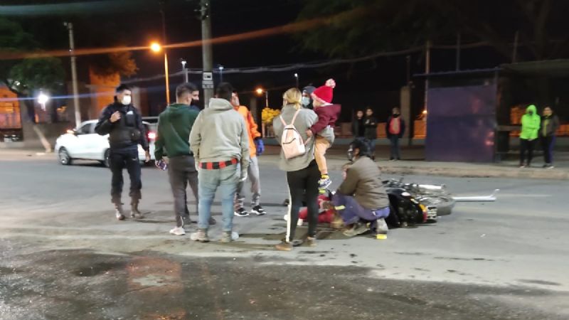 Grave accidente en Capital: Una mujer lesionada