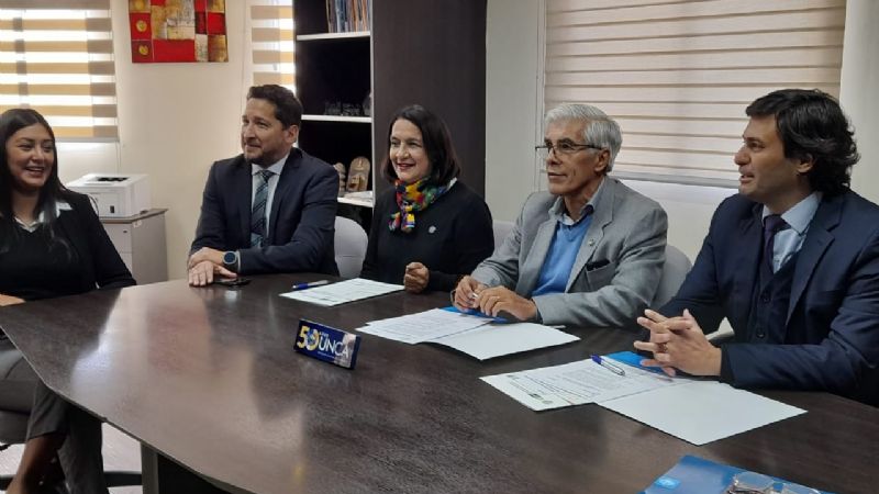 Convenio entre FACEN y el Ministerio de Seguridad