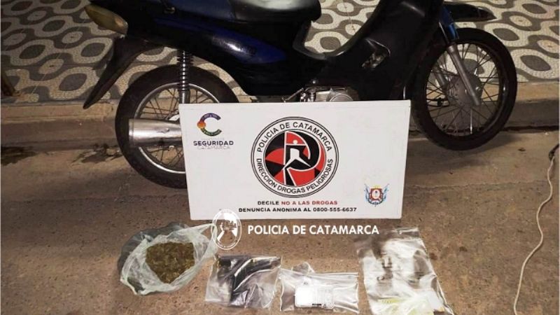 Detienen a un policia con droga