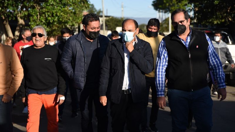 Comenzó la instalación de nuevas luminarias en el Barrio Eva Perón