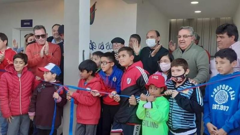 San Lorenzo de Alem inauguró sus vestuarios