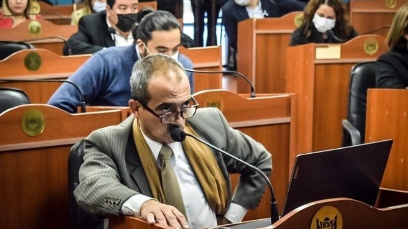 Adhesión a la Ley nacional de automotores abandonados