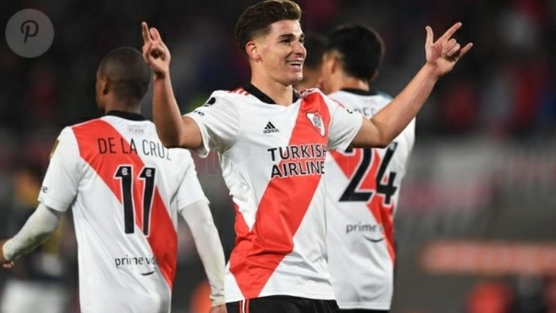 River despedazó a Alianza Lima en una mágica noche de Julián Álvarez, que marcó 6 goles