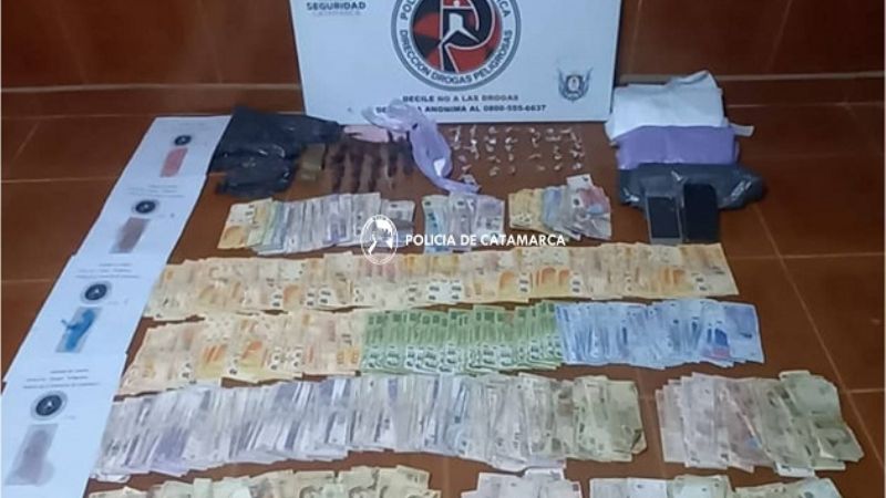 Secuestran droga, dinero en efectivo y detienen a tres personas