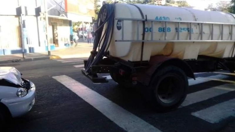 Accidente en Avenidas Belgrano y Virgen del Valle