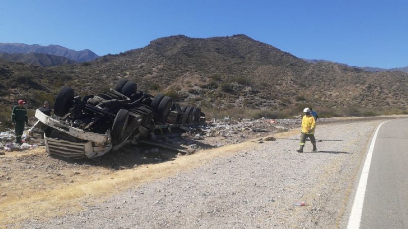 Murió un camionero en accidente fatal en La Cébila