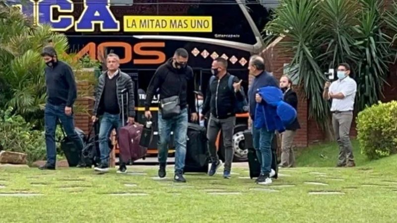 Con Riquelme a la cabeza, Boca ya está en Bolivia