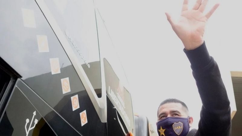 Con Riquelme a la cabeza, Boca ya está en Bolivia