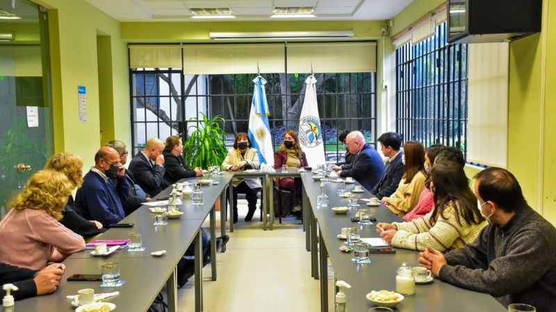 UNCA recibió a parte de la embajada de E.E.U.U.