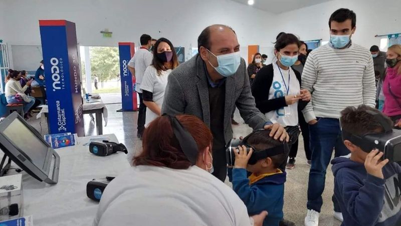 El Nodo Tecnológico continúa viajando por varios barrios de la Capital