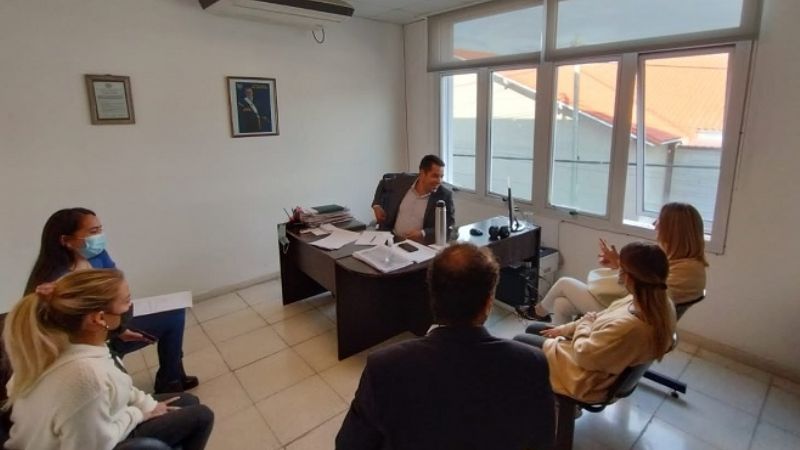 Vecinos del barrio San José Obrero trabajan en la reactivación del Centro Vecinal