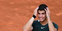 ALCARAZ NO LO PUEDE CREER; acaba de ganarle a Djokovic.