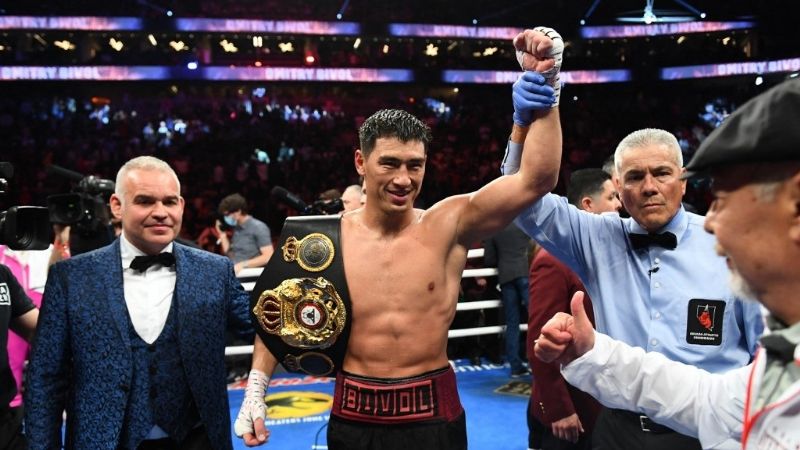 Canelo Álvarez no pudo con el ruso Bivol, que sigue invicto