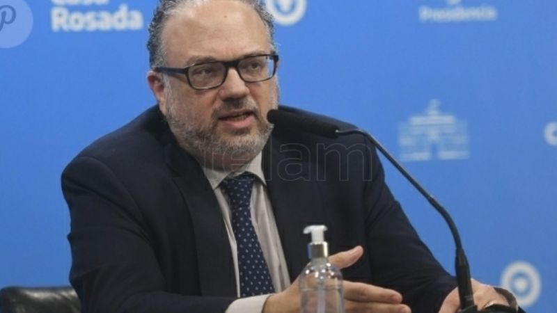 Kulfas afirmó que el salario real recuperó "5 ó 6 puntos" de los 20 que perdió con Macri