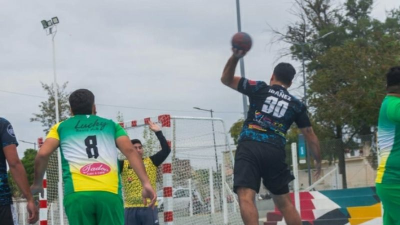 Se jugó una nueva fecha del Handball local