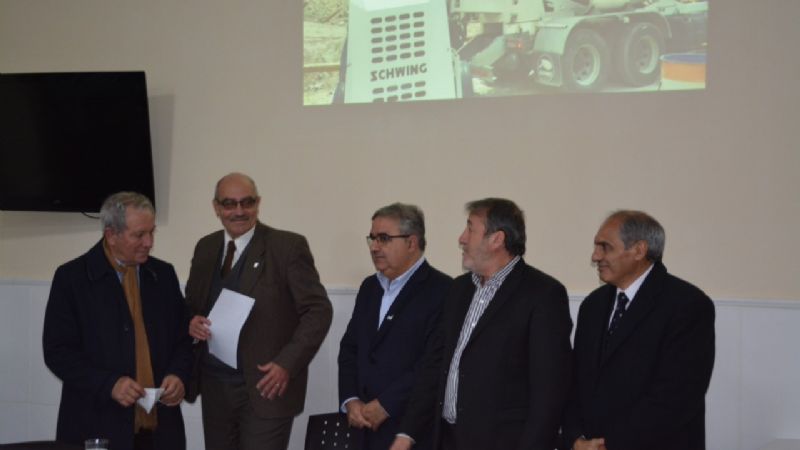 Reunión de autoridades de UNCA y la empresa Posco