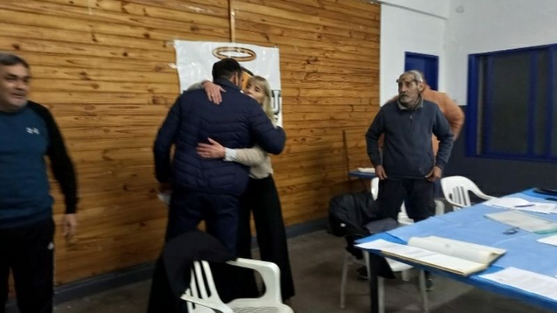 Asumió el nuevo presidente de Hindú