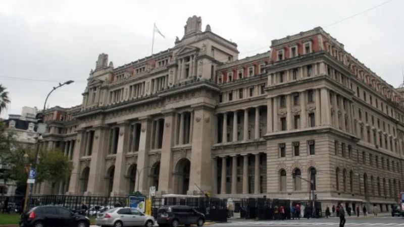 Fernández anunciará la ampliación de la Corte Suprema a 25 miembros