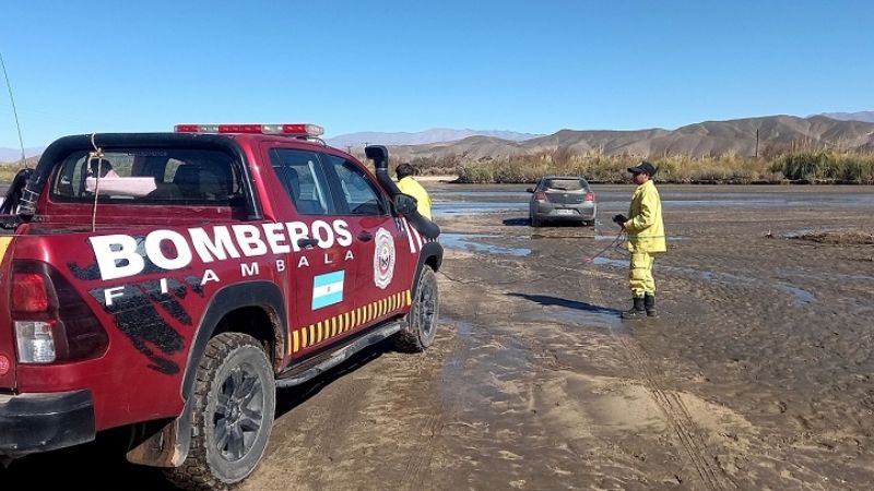 Turistas quedaron varados en Tatón y en Medanitos