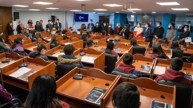 Estudiantes del Parlamento Juvenil del Mercosur fueron recibidos en Diputados