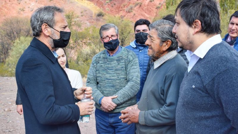 Se efectuó la apertura de sobres de la obra de ampliación de la red de cloacas para Tinogasta