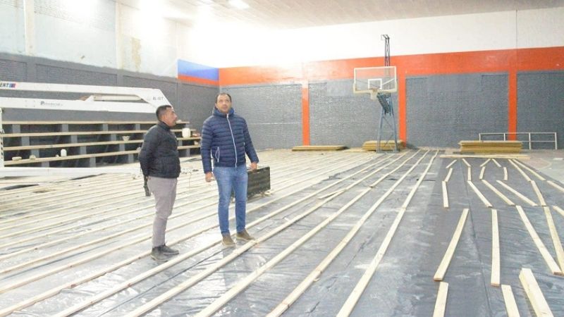Avanza la modernización del gimnasio municipal de Santa María