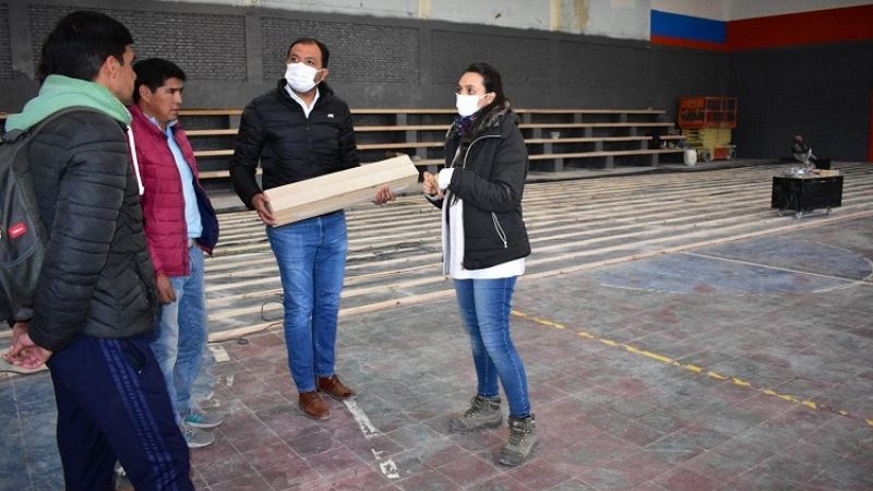 Avanza la modernización del gimnasio municipal de Santa María