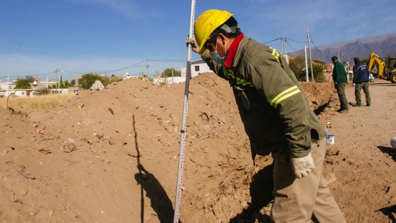 Finalizaron obras de saneamiento y agua en el barrio Villa Bosch