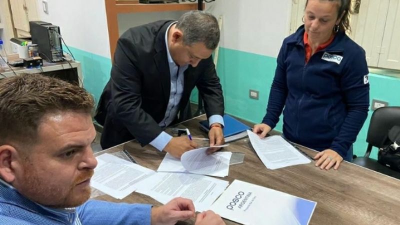 Convenio entre Medio Ambiente y Posco