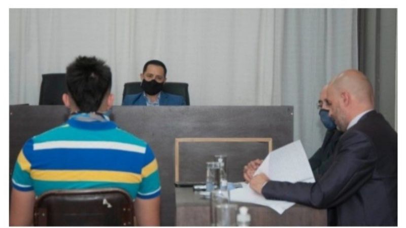 Ratificó la denuncia por violación a su hija